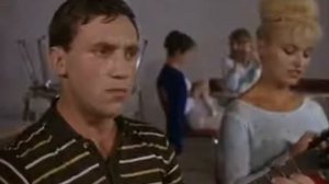 Владимир Высоцкий : Песня о старом доме — 1966
