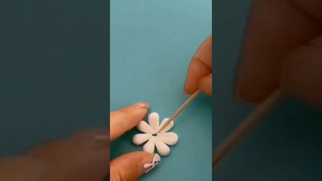 #shorts МИЛАЯ ВЕСЕННЯЯ ПОДЕЛКА ИЗ МЯГКОГО ПЛАСТИЛИНА. СДЕЛАЕТ ДАЖЕ РЕБЁНОК! ⚡⚡⚡ смотреть онлайн