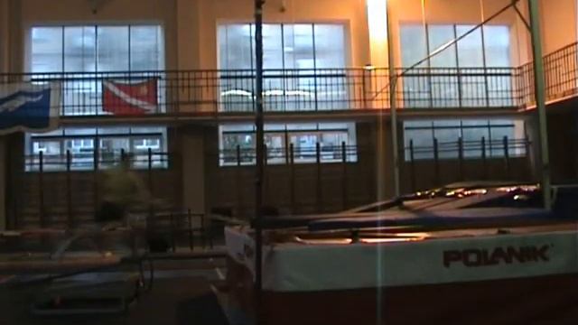 POLE VAULT  2 step - 320 прыжки с шестом с 2 шагов смотреть онлайн