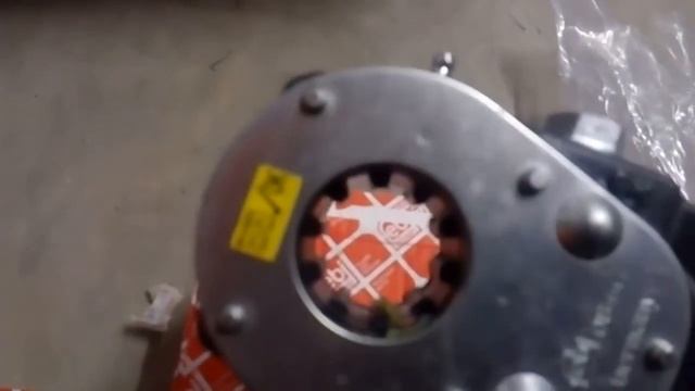 Трещетки передние левая и правая daf xf95 механическая смотреть онлайн