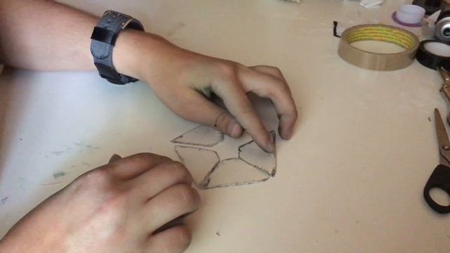 How to make a 3D hologram projector/Как сделать 3Д голограмму для смартфона смотреть онлайн