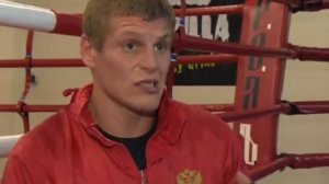 БОКСЁР ПРОТИВ БОРЦА