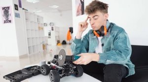 ЕГОРИК ПРОТИВ МИШИ ВАЙСА **на машинках**