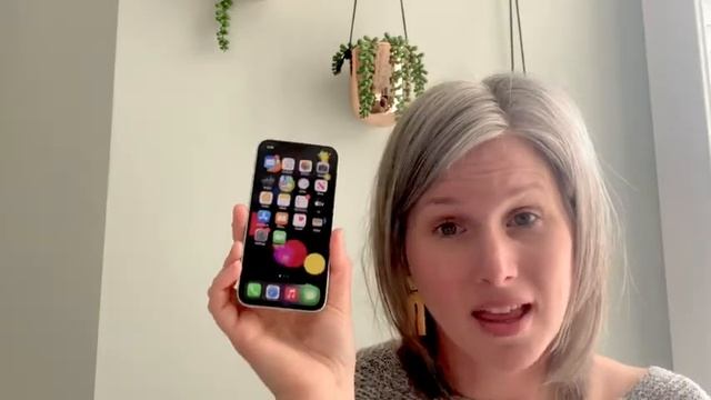 Our Point of View on the Apple iPhone 12 Mini Phone смотреть онлайн