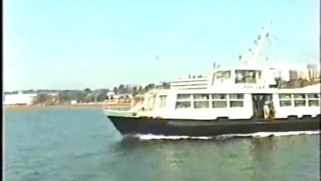 Катер Светлый на маршруте Северная - Город смотреть онлайн