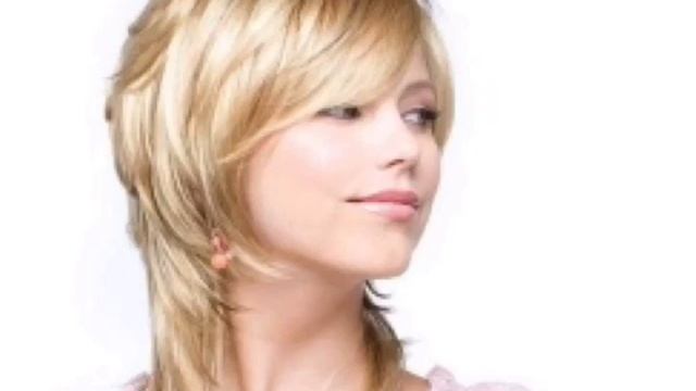 Романтичная и легкая стрижка «Аврора»на длинные волосы смотреть онлайн