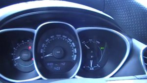 Lada Vesta.  Зимняя защита радиатора верхняя