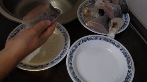 Как быстро почистить и пожарить крупного окуня. ГОТОВЛЮ С МУЖЕМ.