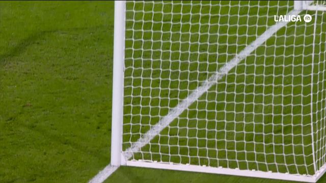 Lo MEJOR de ANDRIY LUNIN en 2023 con el REAL MADRID 🧤 смотреть онлайн