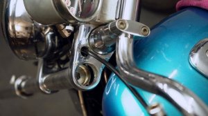 Suzuki Intruder VS1400: Install Fork Covers by ZR TEC - Rebuild Part 8