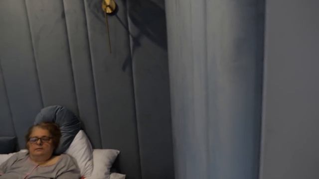 VLOG Сняли жильё в Польше ещё на три дня. Инна нас стрижёт смотреть онлайн