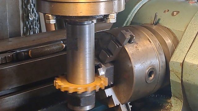 Фрезеровка корончатой гайки. смотреть онлайн
