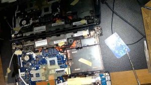 Packard bell p5ws5 разборка ноутбука, чистка, замена термопасты.