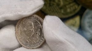 пополнение серебряных монет Португалии, Дании и Великобритании