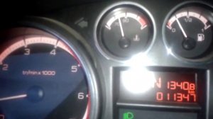 Пежо 408 гуляет температура двигателя.
