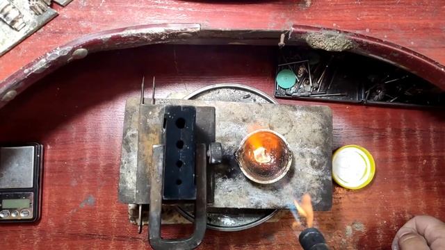 Как делать золотой припой 585 из коронок