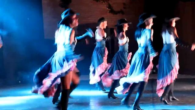 Шоу-балет "Тодес" в концертном зале Porto Mare. смотреть онлайн