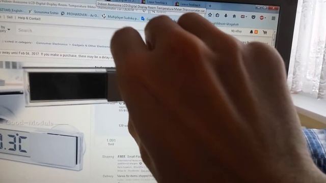 Polarized light demonstration through monitor and cheap LCD clock смотреть онлайн