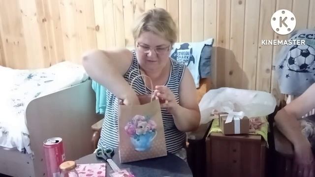 ВСЁ ПОД КОНТРОЛЕМ МУЖА/ДЕНЬ РОЖДЕНИЯ ДИАНЫ/ПРАЗДНИЧНЫЙ СТОЛ/ПОЗДРАВЛЕНИЯ ОТ БЛИЗКИХ/НАСЫЩЕННЫЙ ВЛОГ