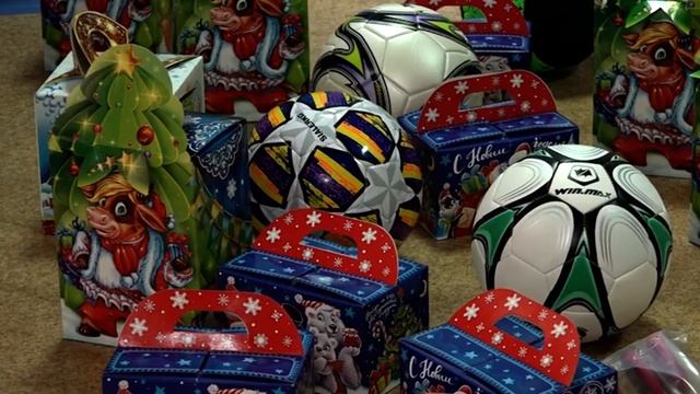 Сюрприз подготовили для воспитанников детского дома №2 инвестагентство и компания «ВТК инвест» смотреть онлайн