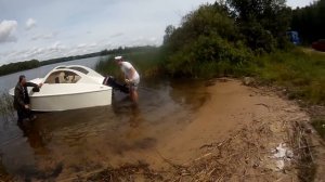 САМОДЕЛЬНЫЙ КАТЕР. Первый спуск на воду.