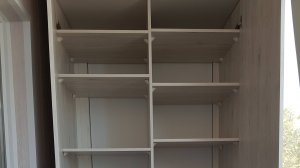 Обзор шкафа на балконе ⚫ Встроенный шкаф на балкон | Керчь