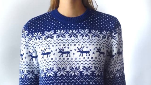 Свитер "Новогодние олени" синий женский смотреть онлайн