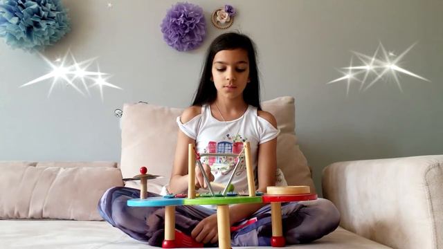 Вариации на "Старинна френска песен" в изпълнение на учениците от 4. клас смотреть онлайн