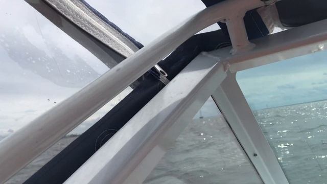 Прокатился на моторной лодке по заливу. Оценил какая мощность нужна для электро лодки. смотреть онлайн