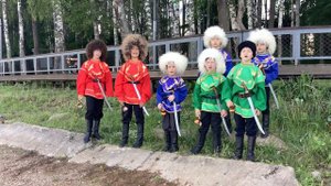 Детский ансамбль русской песни "Веселуха"