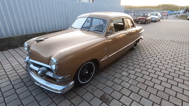 Ford Custom Sedan Shoebox 360° Rundumsicht смотреть онлайн