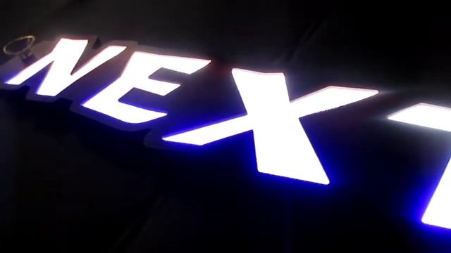 Световая светодиодная табличка для авто. смотреть онлайн