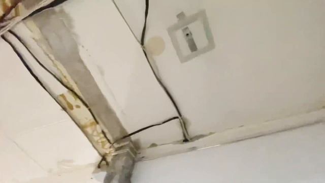 Расположение светильников. Трудовые будни. Натяжной потолок смотреть онлайн