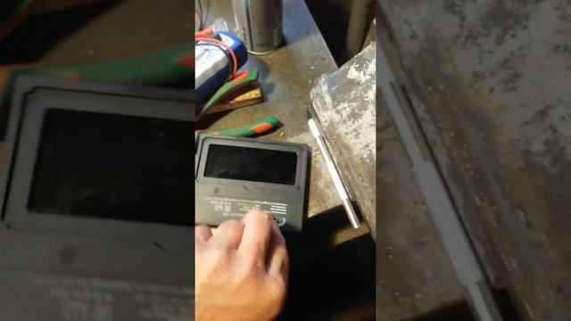 своими руками ремонт светофильтра сварочной маски do-it-yourself welding mask filter repair смотреть онлайн