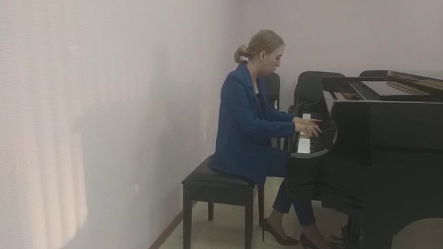 Ямлиханова Полина (18-25 лет) – инструментальное исполнительство: академическое (соло, фортепиано)