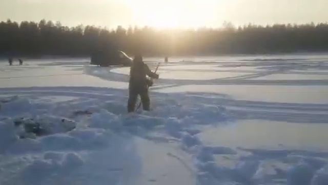 Якутский метод зимней рыбалки - куйУр смотреть онлайн