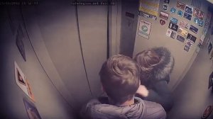 Elevator crash (Падение лифта в пассажирами)