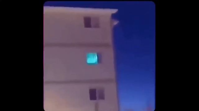 Так выглядит тот кто написал что ложится спать в конфе Гаджина смотреть онлайн