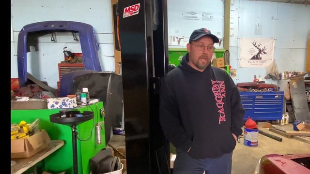 Week 20. Five months after the crash. Raggedy Ann Rebooted’s first time on the street. смотреть онлайн