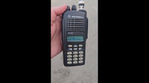 MOTOROLA GP680 и ZASTONE M7 сравнение приема SATCOM на спиральную портативную антенну