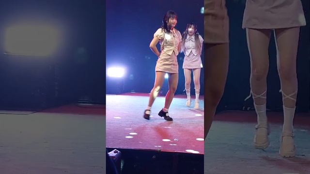 [Karnpit Fancam] PEACH YOU : ;POP @ Buzz Asia Festival vol.01 (231118) смотреть онлайн