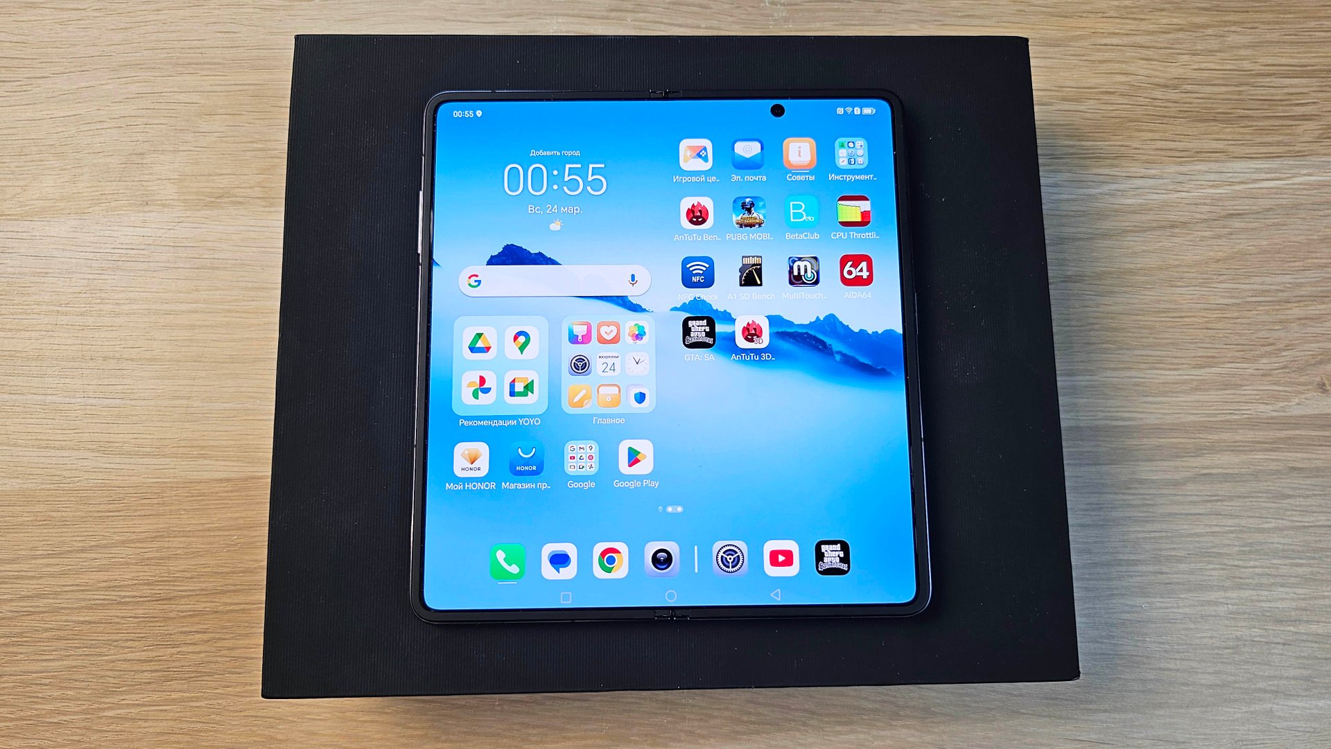 HONOR MAGIC V2 - ТОПОВЫЙ СКЛАДНОЙ ТЕЛЕФОН смотреть онлайн