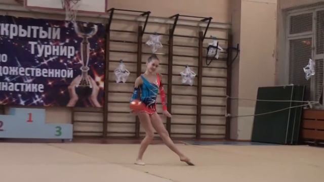 Литвиненко Елизавета, мяч, Снежинка - 2014, Люберцы. смотреть онлайн