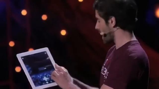 Мини робот, работающий от вашего телефона смотреть онлайн