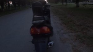 ВИДЕО.Продам большой и удобный двух местный скутер всего за 220 доллров