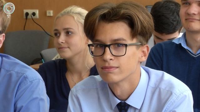 В Ленинском районе приступили к подготовке стройплощадки одной из семи новых городских поликлиник смотреть онлайн