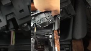 BMW X5 X6 | E70 E71 | X6 | HOW TO REMOVE AND INSTALL IDRIVE CONTROLLER