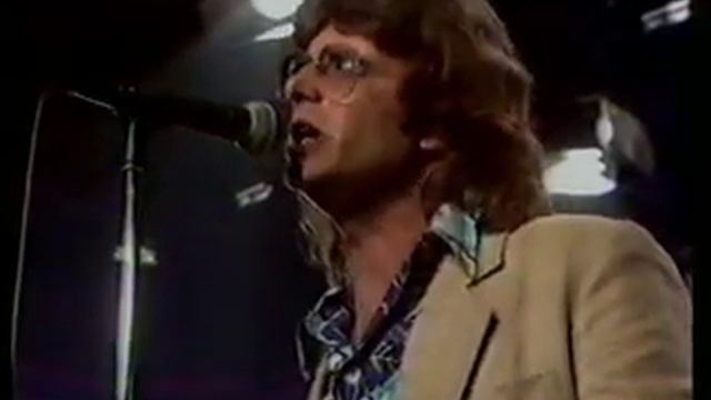 Wintergarden - Judys Blue Monday Cafe смотреть онлайн