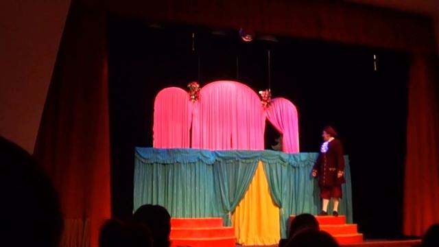 Большое путешествие, ужин в замке и кукольный театр Дядя Джек/ puppet show Uncle Jack смотреть онлайн