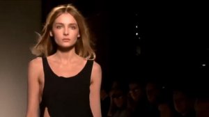 Snejana Onopka | Runway Icons